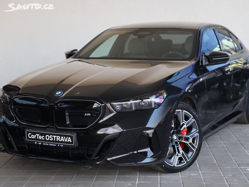 BMW i5, M60 xDrive sedan